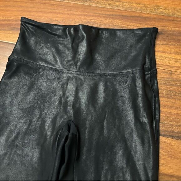Spanx black faux leather leggings - Picture 3 of 4